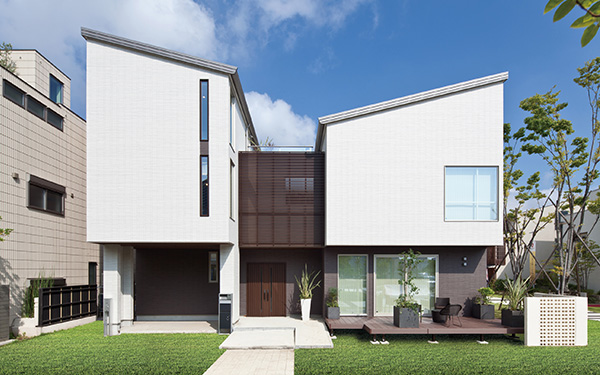 Supporting local builders Housing Showroom Toyosu, Techno-Structure houses