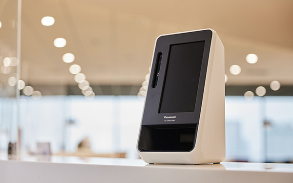 photo:IC card reader with facial recognition XC-STFR1J-MN / XC-STFR2J-MN