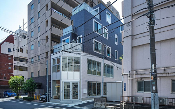 photo:Building in Oshiage PLAT295