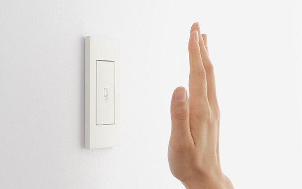 Photo: Wiring Devices Touchless Switch