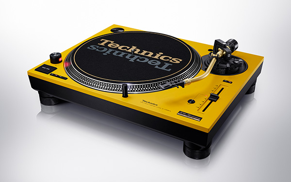 Photo: テクニクスダイレクトドライブターンテーブルシステム SL-1200M7L