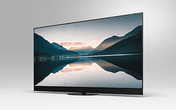 Photo: OLED TV TX-JZ2000